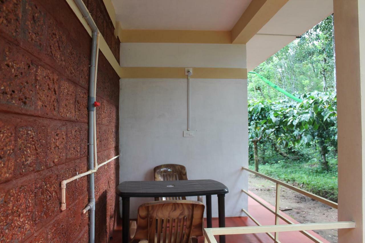 Woodside Homestay Wayanad Batheri Εξωτερικό φωτογραφία